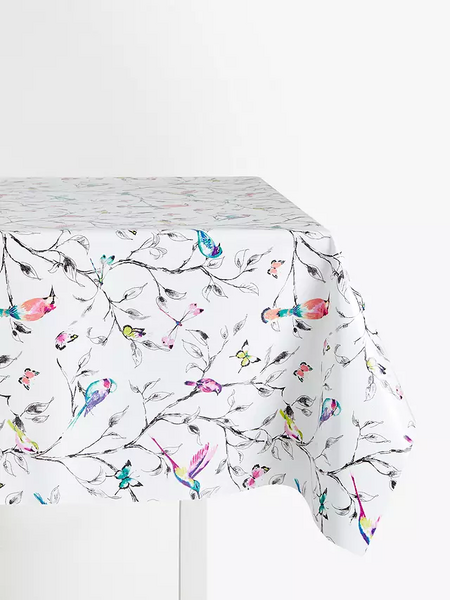 File:PVC Tablecloth.webp